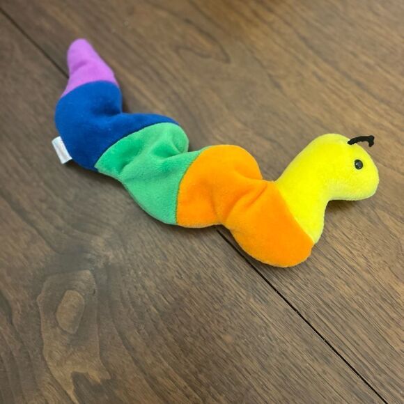 Ty rainbow Beanie Baby "Inch" the Worm Retired 95 - Picture 11 of 11